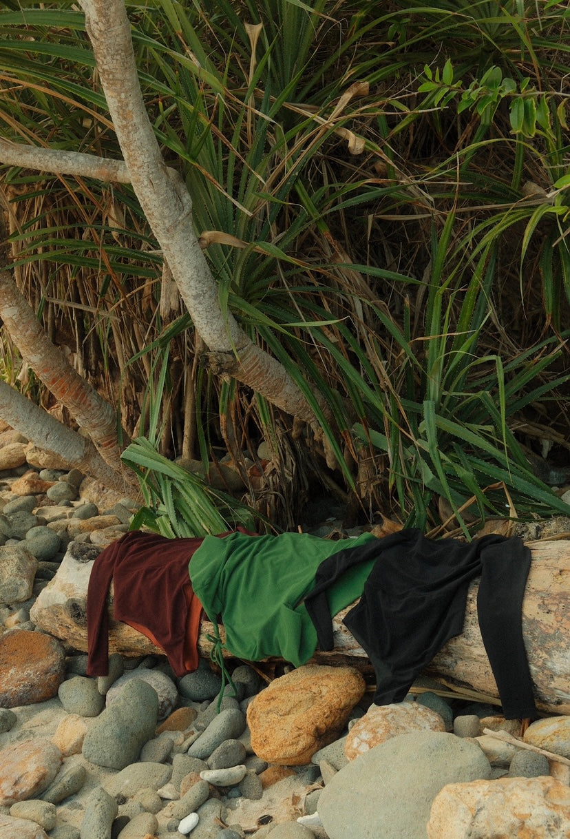 Suzanne surf suit- Desert clay